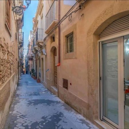 La Casa Dei Candelai Сиракузы Экстерьер фото